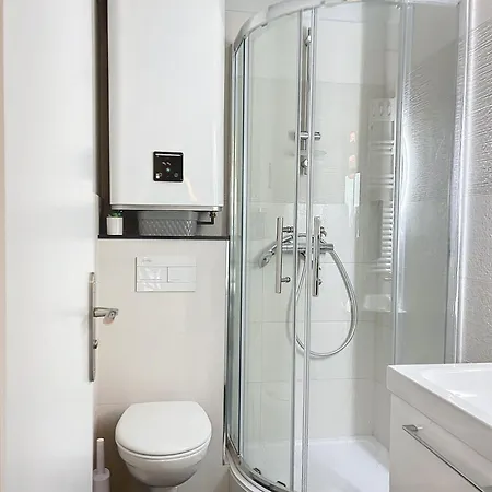 Studio Avec Terrasse Hyper Centre Apartment *