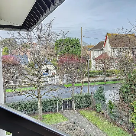 Studio Avec Terrasse Hyper Centre * Cabourg